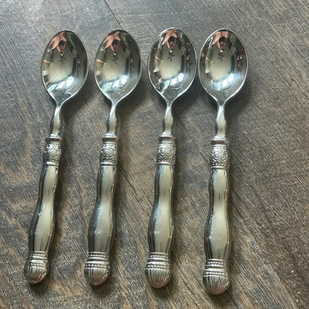 Southern Living Gallery Teaspoon Set of 4 Stainless Flatware Glossy Silver 6.5